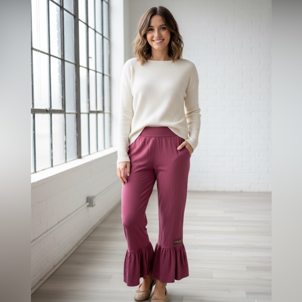 Matilda Jane Burgundy Capris